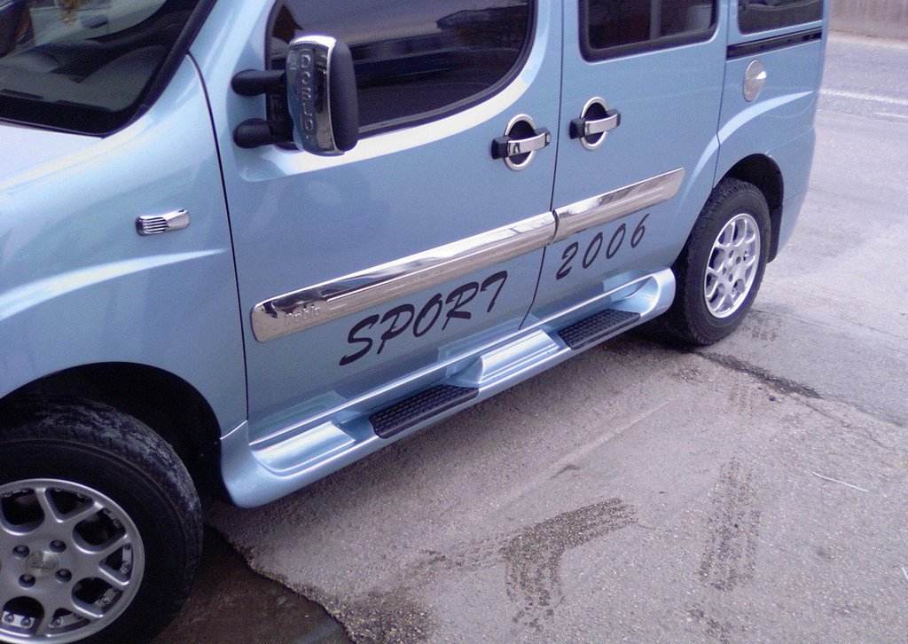Side sills Sorento type (paintable) for Fiat Doblo I 2005-2010 - Reelken Auto