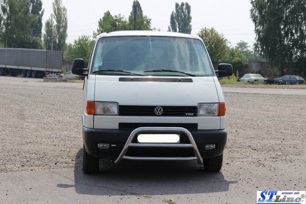 The WT022 bumper guard (stainless) for Volkswagen T4 Transporter - Reelken Auto