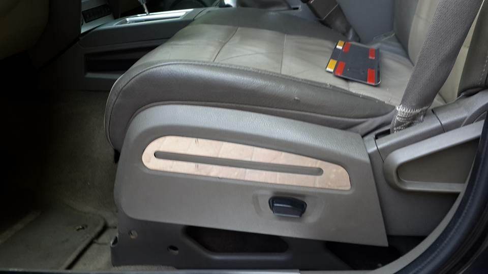 Chrome door seat (stainless steel) for Dodge Nitro 2007↗ - Reelken Auto