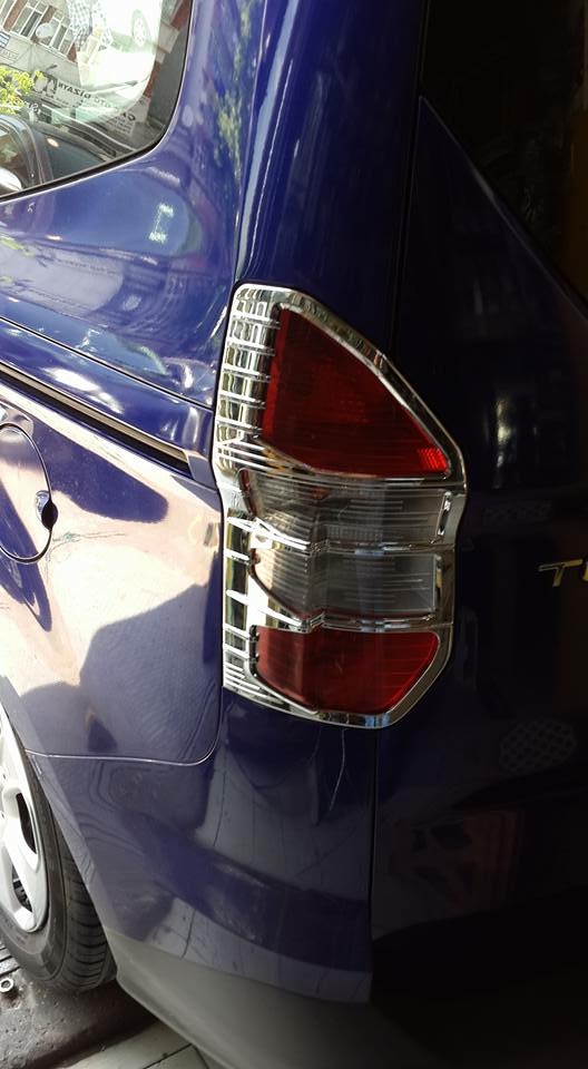 Chrome Tail Light Covers (2 pcs, plastic) for Ford Courier 2014-2023 - image 3