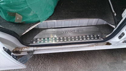 Door Sill Protectors OmsaLine (3 pcs, Stainless Steel) for Hyundai H200, H1, Starex 1998-2007 - image 3