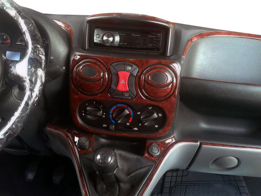 Panel overlay for Fiat Doblo I 2005-2010 - image 1