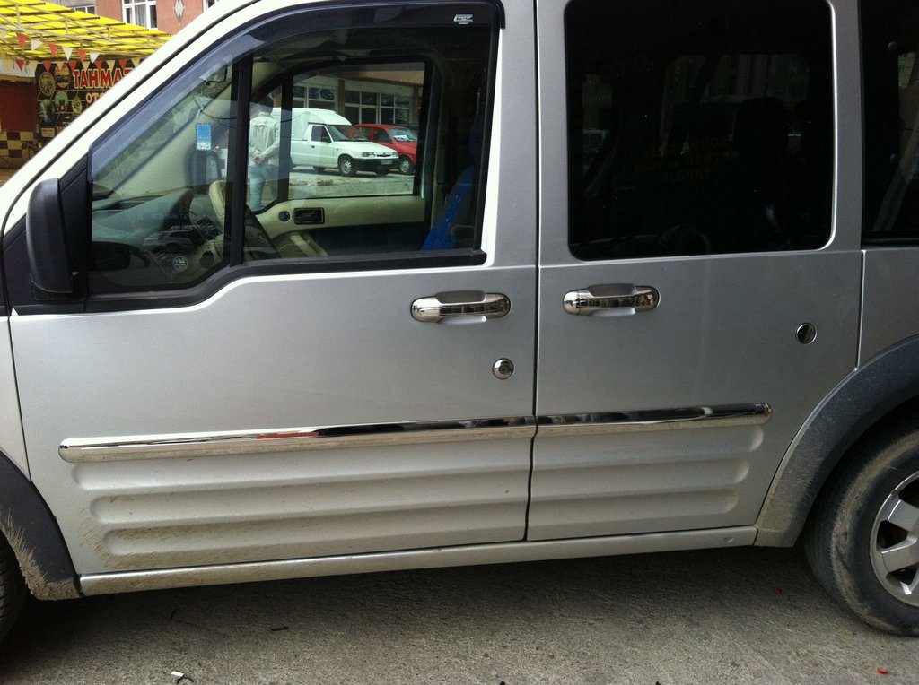 Chrome Door Handle Covers (4 pcs, Stainless Steel) for Ford Connect 2006-2009 - image 3