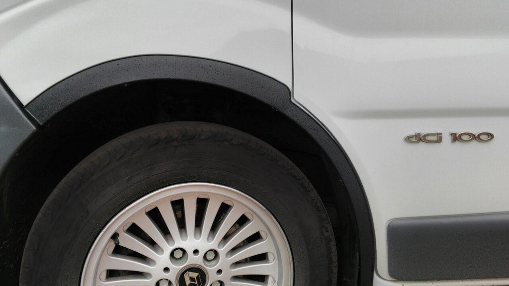 Lining on the wheel arches (4 pieces, black) for Renault Trafic 2001-2015 - image 2