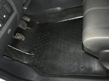 Rubber Floor Mats (4 pcs, Stingray Premium) for Renault Fluence 2009-2016 - image 1