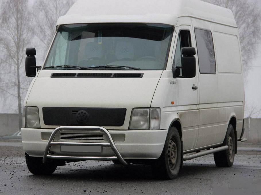 The WT022 bumper guard (stainless) for Volkswagen LT 1995-2006 - Reelken Auto