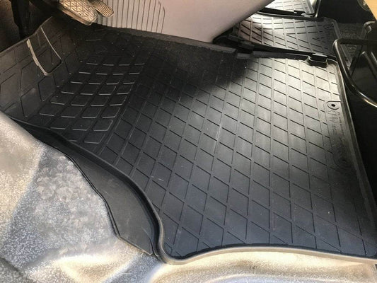 Rubber mats (3 piece, Stingray) for Mercedes Vito W638 1996-2003 - Reelken Auto
