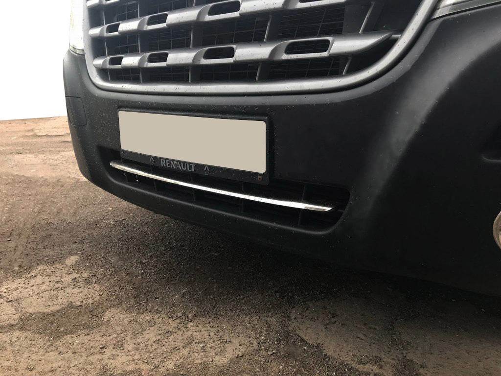 A strip in the bumper (stainless) for Renault Master 2011-2023 - Reelken Auto