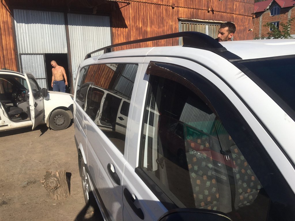 Black Roof Rails Skyport (Solid Metal) for Mercedes Viano 2004-2014 - image 3