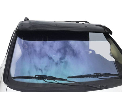 The visor on the windshield (gloss black, 5mm) for Mercedes Vito W638 1996-2003 - Reelken Auto