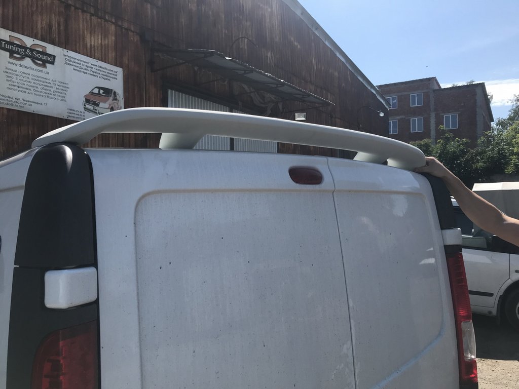 Roof Spoiler (primed for painting) for Renault Trafic 2001-2015 - image 1