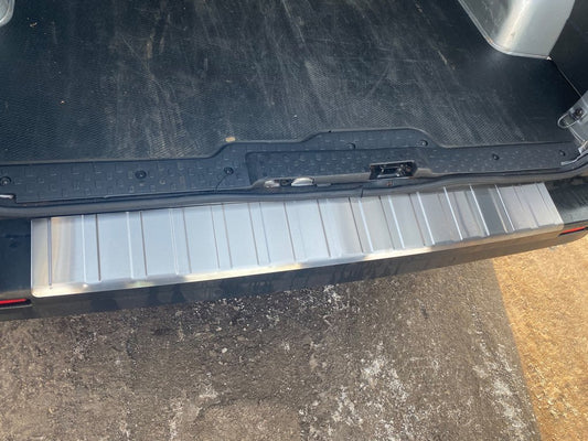 Rear bumper protector stainless steel for Nissan NV300/Primastar 2016- - image 2