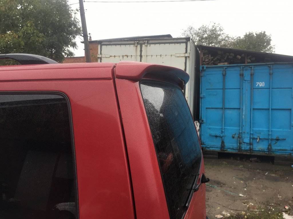 Spoiler on the door, anatomist (for painting) for Volkswagen T4 Caravelle/Multivan - Reelken Auto