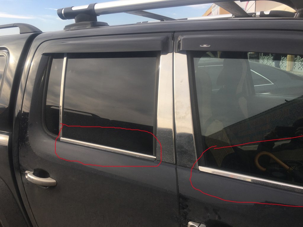 Window edging (4 strips, stainless steel) for Volkswagen Amarok 2010-2022 - image 2