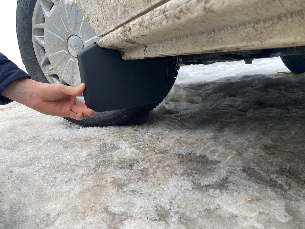 Premium Front Mud Flaps (2 pcs) for Ford Custom 2013-2022 - image 2