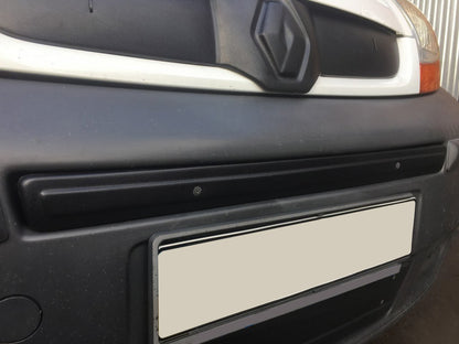 Winter middle cover on the grille (top of the number) for Renault Trafic 2001-2015 - image 2