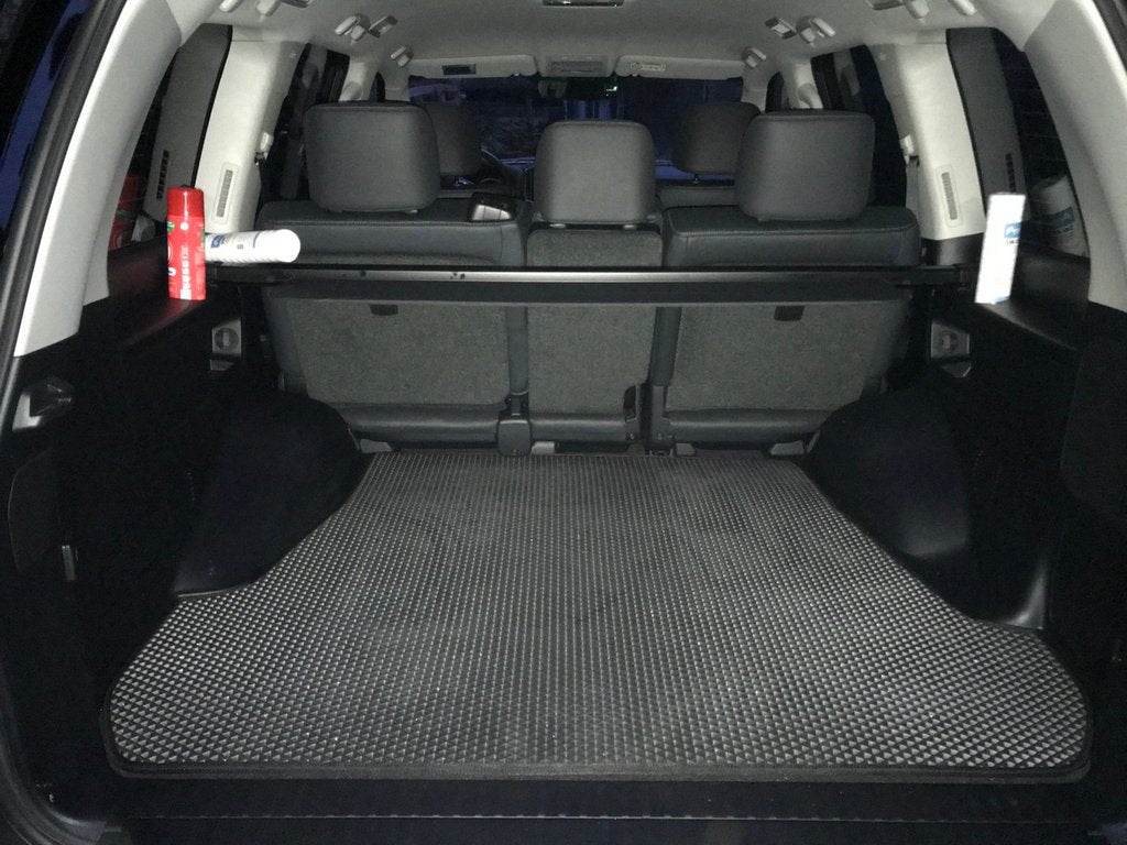 Trunk mat V-1 (EVA, 5 seats, black) for Toyota Land Cruiser 200 - Reelken Auto