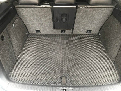 Trunk mat (EVA, black) for Volkswagen Tiguan 2007-2016 - Reelken Auto