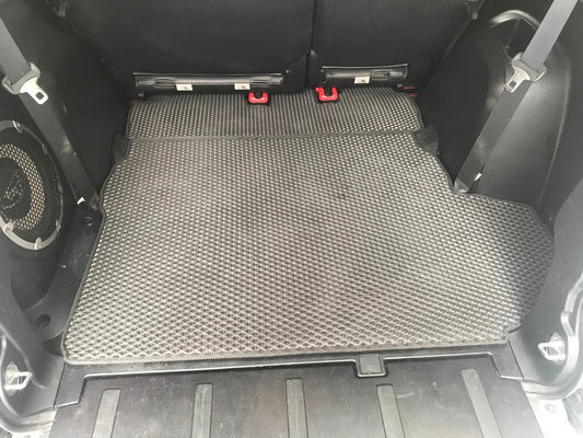 Trunk mat (EVA, black) 7-seater for Mitsubishi Outlander 2006-2012 - image 1