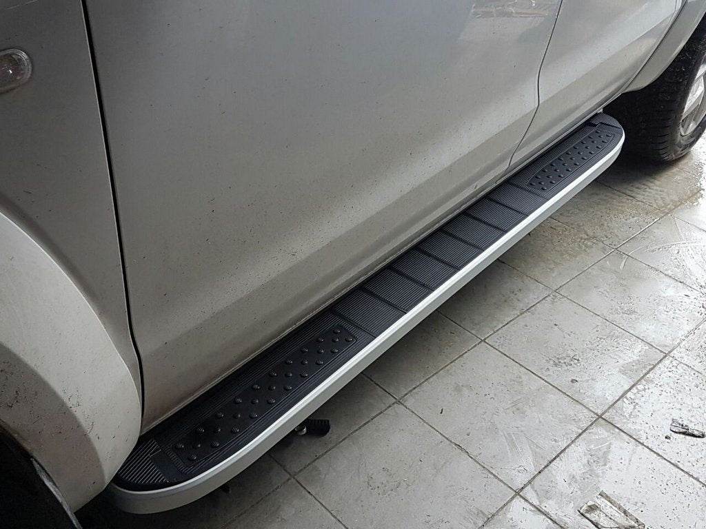 Lateral platforms Tayga V2 (2 pieces, aluminum) for Cadillac XT5 - Reelken Auto