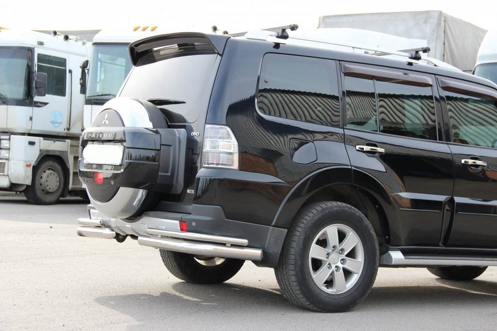 Rear arch AK003 Double (stainless steel) for Mitsubishi Pajero Wagon IV - Reelken Auto
