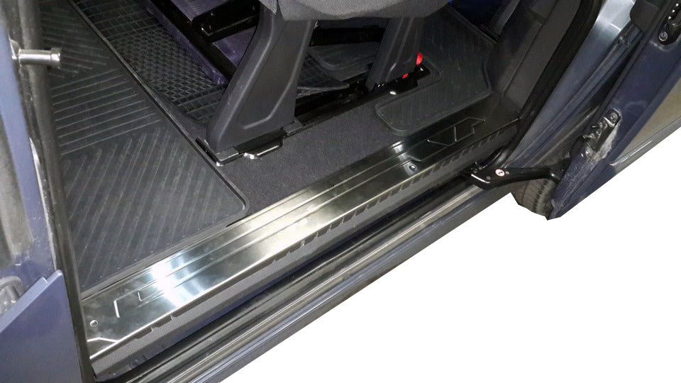 The sill plates OmsaLine (stainless) for Ford Custom 2013-2022 - image 1