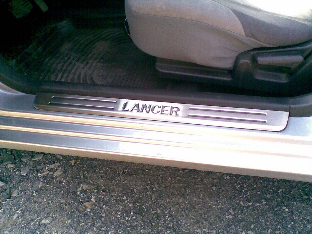 Door Sill Protectors OmsaLine (4 pcs, Stainless Steel) for Mitsubishi Lancer 9 2004-2008 - image 2