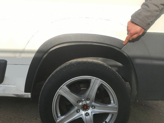 The pads on the arches (4 pieces, black) for Peugeot Boxer 2006-2025 - image 1