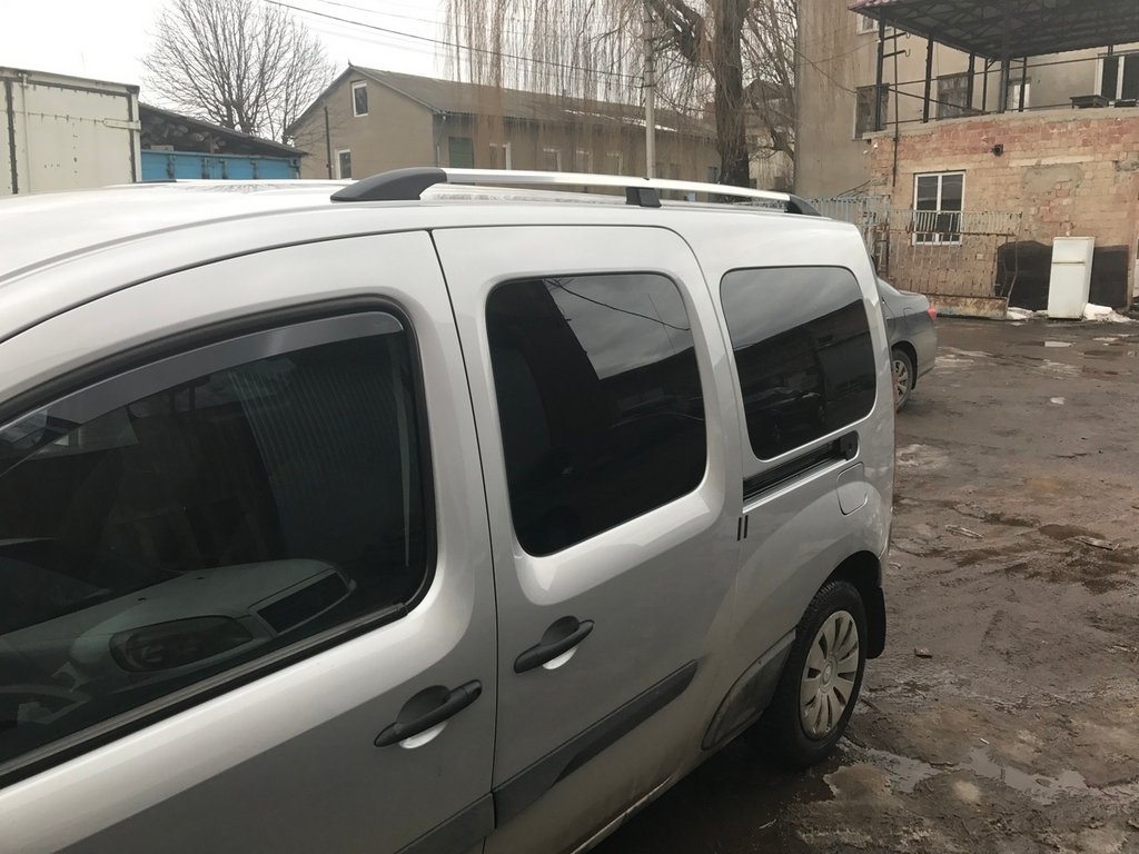 Railings are chrome for Renault Kangoo 2008-2020 - image 3