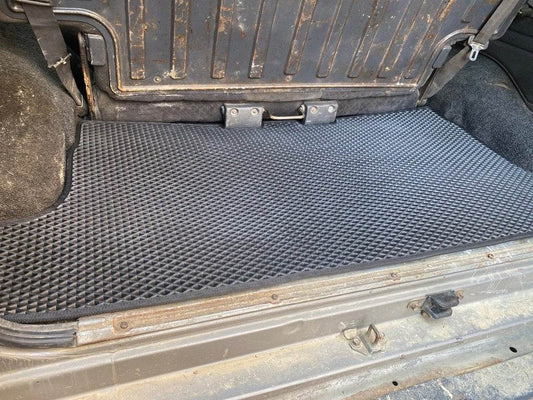 Rug trunk Short (EVA black) for Nissan Patrol Y60 1988-1997 - Reelken Auto