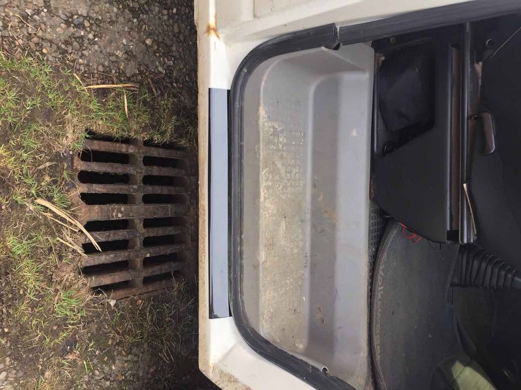 Sill ABS (2 PCs) for Lada Largus - image 2