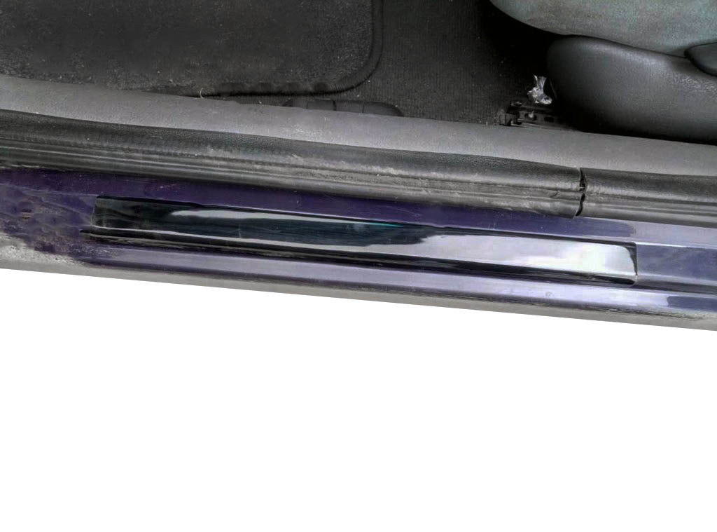 Door Sill Covers (2 pcs, ABS) for Renault Laguna 1994-2001 - image 1