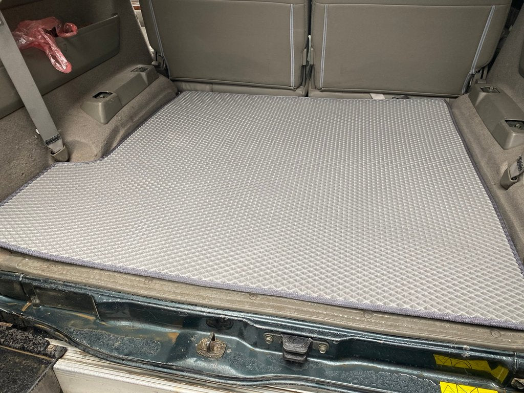 Trunk Mat Long (EVA, Gray) for Nissan Patrol Y61 1997-2011 - image 1