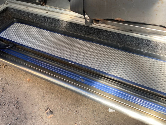 EVA Door Sill Mats (3 pcs, grey) for Volkswagen Crafter 2006-2016 - image 1