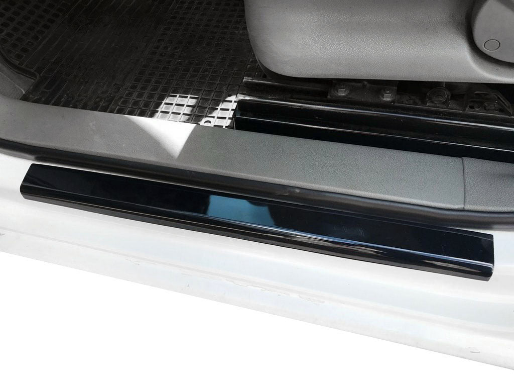 Door sills (ABS plastic) for Volkswagen Caddy 2010-2015 - image 1