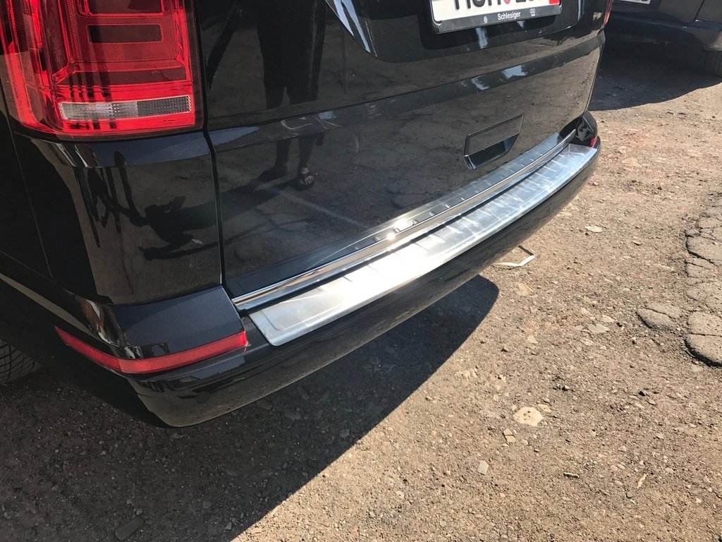 Pad on the rear bumper Omsa Mat (1 door, stainless steel) for Volkswagen T6 - Reelken Auto
