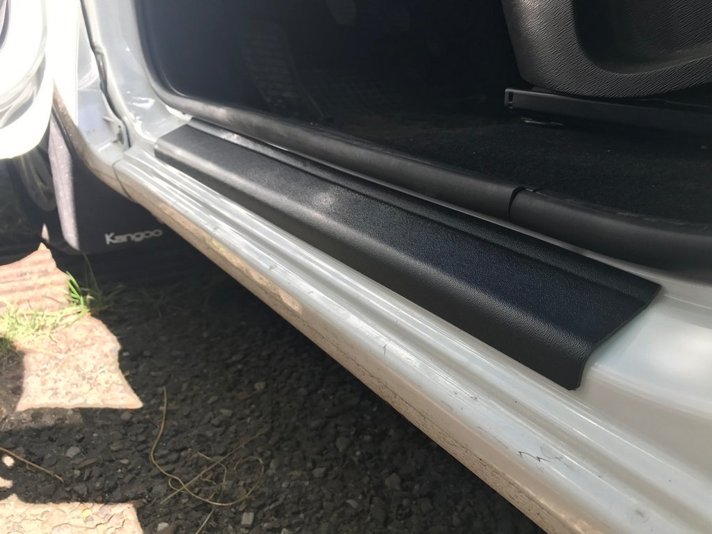 Door Sill Protectors DDU (2 pcs, plastic) for Renault Kangoo 2008-2020 - image 3