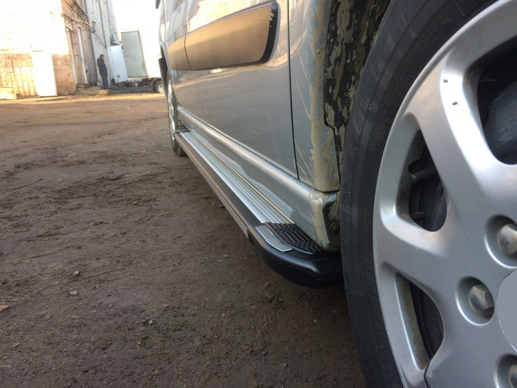 Side pad Rainbow (2 pieces, aluminum) for Opel Vivaro 2019↗ - image 3