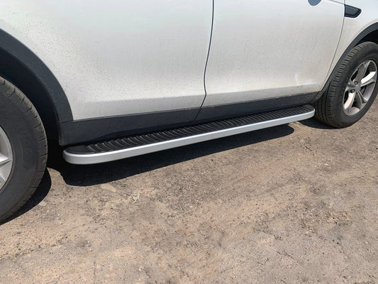 Side steps Tayga Gray (2 pieces, aluminum) for Land Rover Discovery Sport - image 1