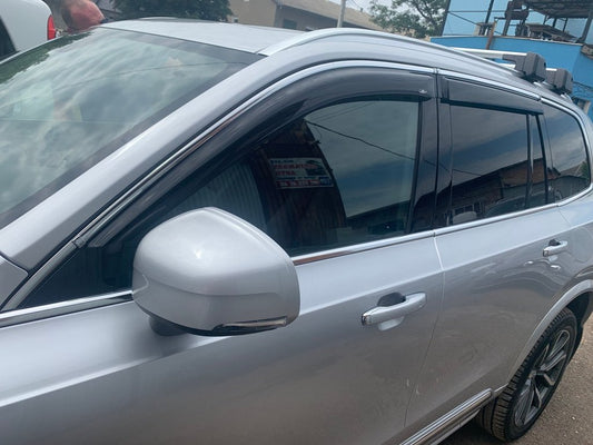 Window deflectors with chrome strip (4 pcs, HIC) for Volvo XC90 2015- - image 1