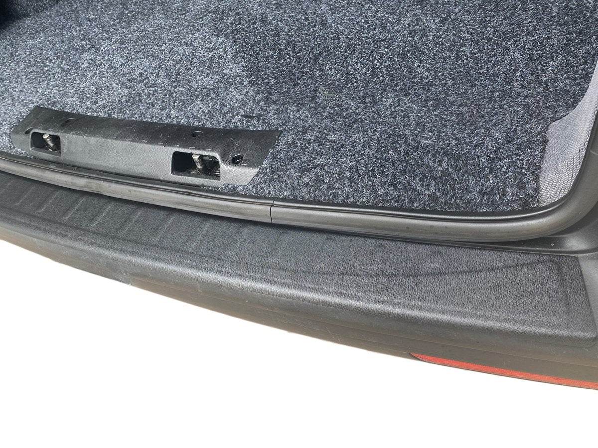 Rear bumper trim DDU (1 door, ABS) for Volkswagen T6 - Reelken Auto