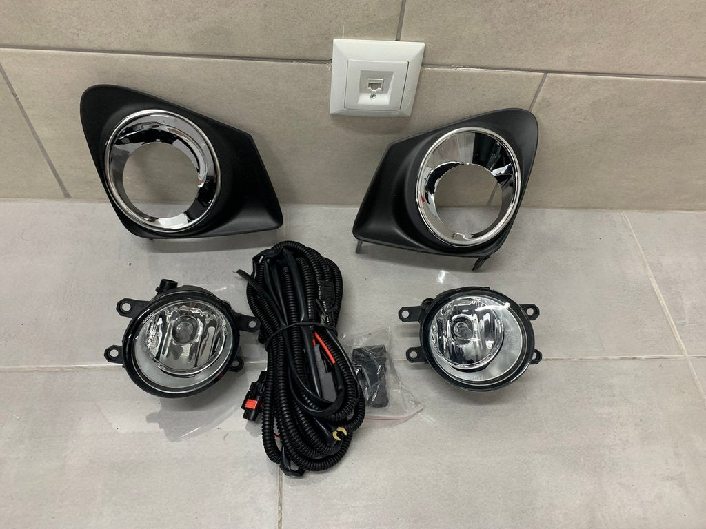 Fog Lights 2013-2016 (2 pcs, Halogen) for Toyota Corolla 2013-2019 - image 1