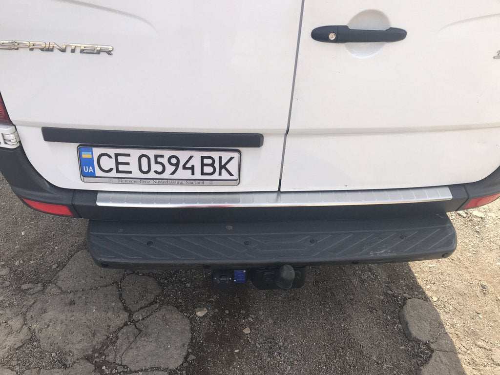 Rear Bumper Protector MATTE (Omsa, Stainless Steel) for Volkswagen Crafter 2006-2016 - image 4