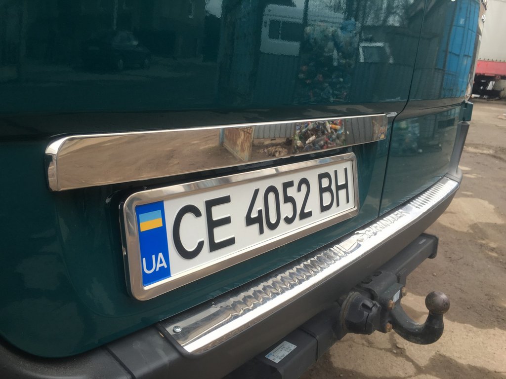Trim above the number (stainless steel.) for Volkswagen Crafter 2006-2016 - image 2
