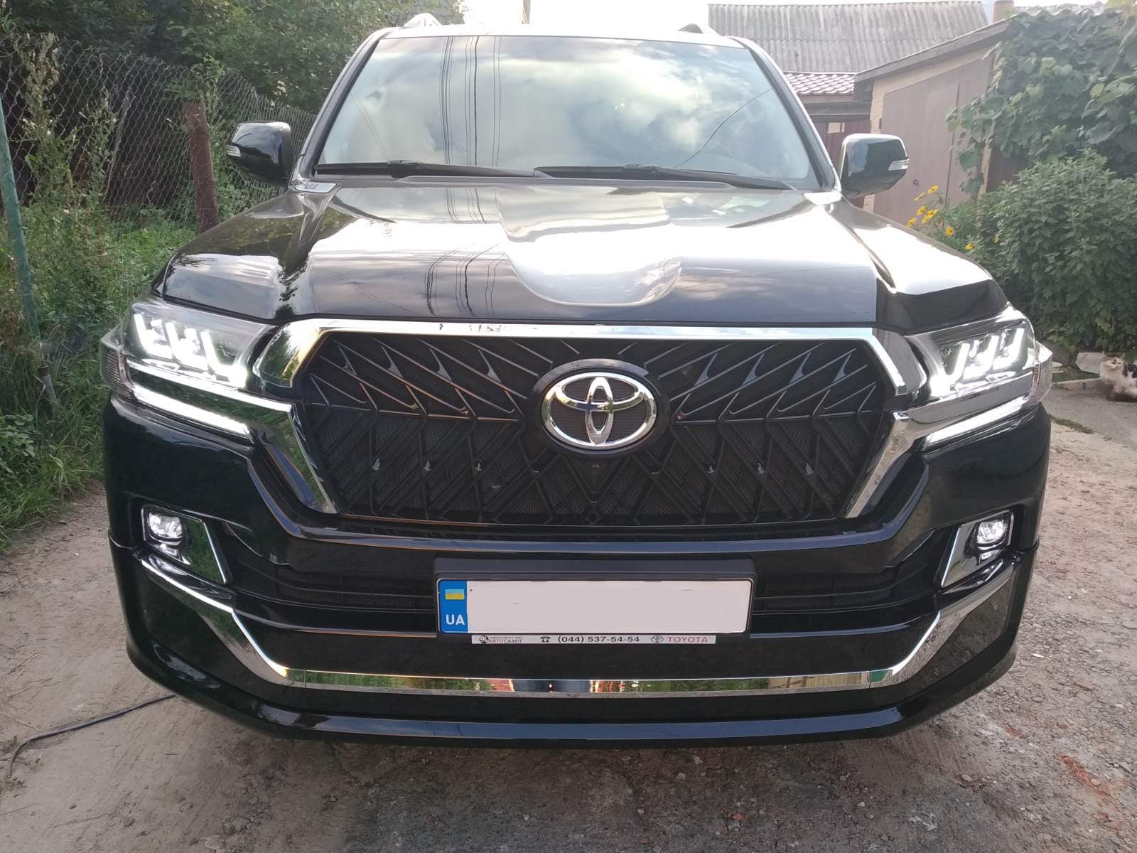 Front Headlights 2016+ (LX-Design) for Toyota Land Cruiser 200 2007-2021 - image 8