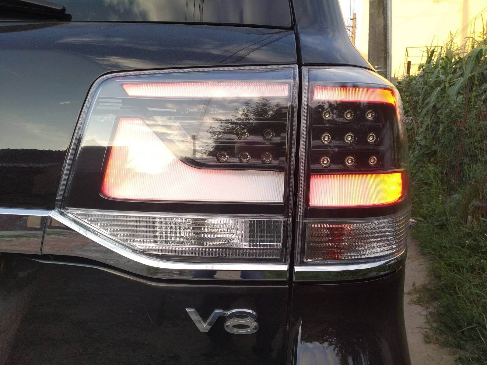 Taillights 2016+ (Executive Black) for Toyota Land Cruiser 200 - Reelken Auto