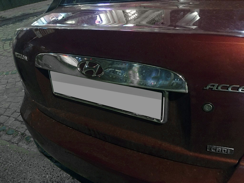 Overlay over the number (stainless) for Hyundai Accent 2006-2010 - image 1