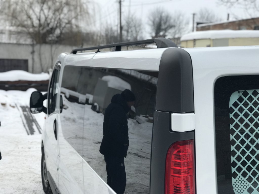 Black Roof Rails for Opel Vivaro 2001-2015 - image 1