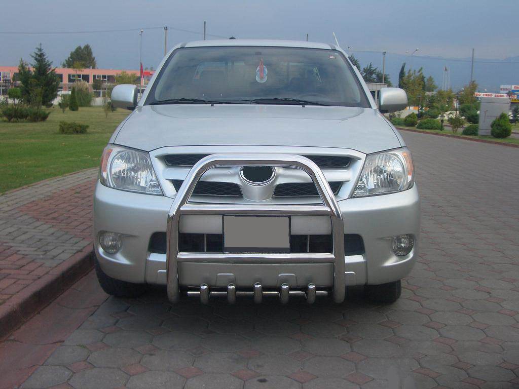 The QT007 bumper guard (stainless) for Toyota Hilux 2006-2015 - Reelken Auto
