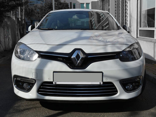 Overlays on a bumper (2013↗, stainless steel) for Renault Fluence 2009-2016 - image 2